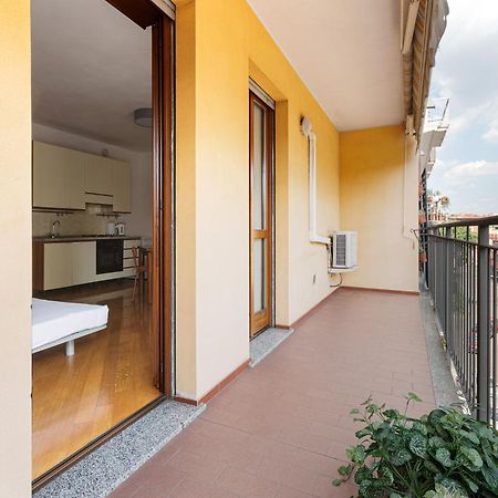 Cosy Studio With Balcony & Private Garage Milaan Buitenkant foto